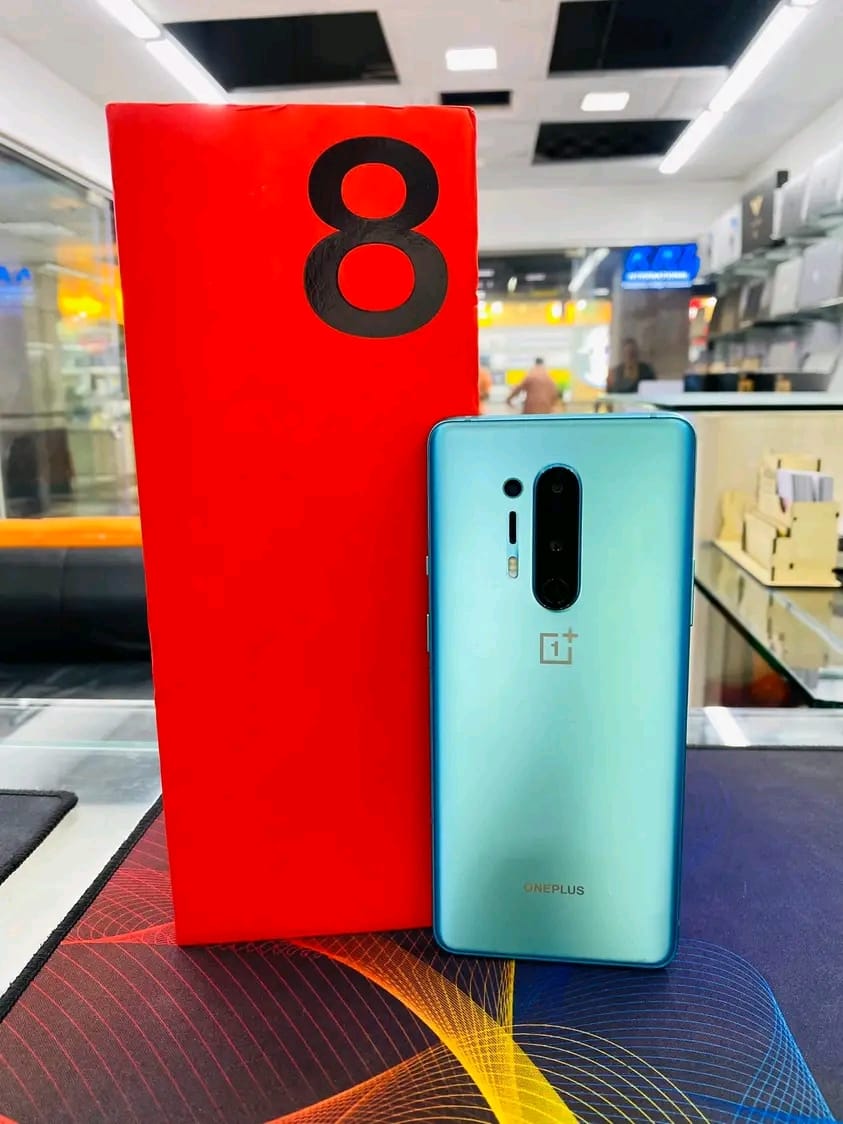 OnePlus 8 Pro